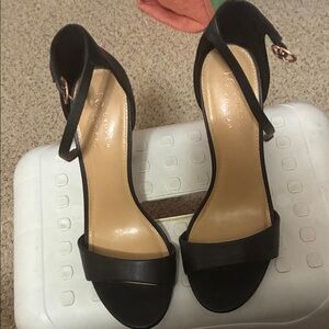 LC Lauren Conrad Black Heeled Sandals